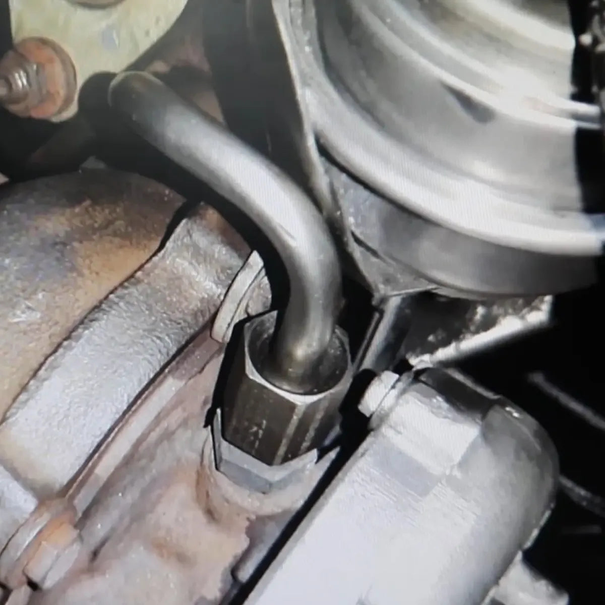 Dado Abierto 10MM Para Tubo De Enfriamiento De Turbo VW Audi