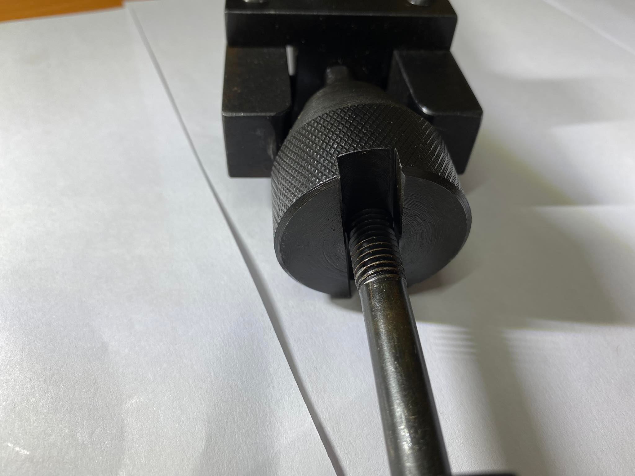 thumbnail image 2 of OTC 5040 Fuel Injector Remover/Installer Tool For Cummins L10 & N14 Engines 2 of 11